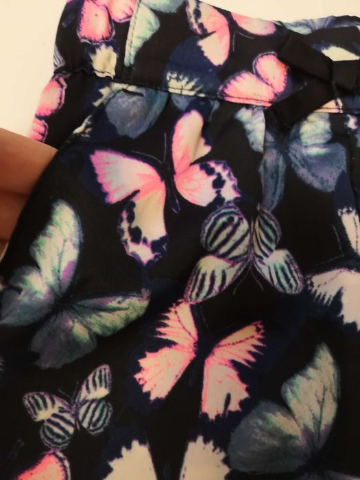 Брендовые лёгкие брючки H&M на 2-3 года.