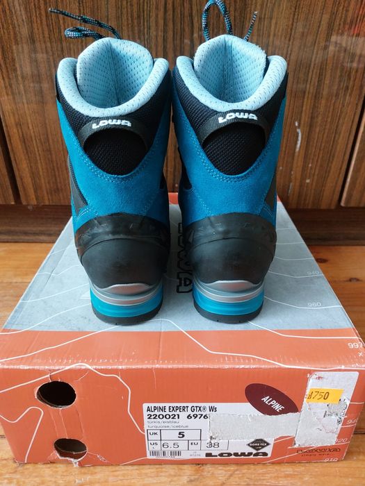 Lowa Alpine Expert GTX Ws, trekkingowe, r. 38