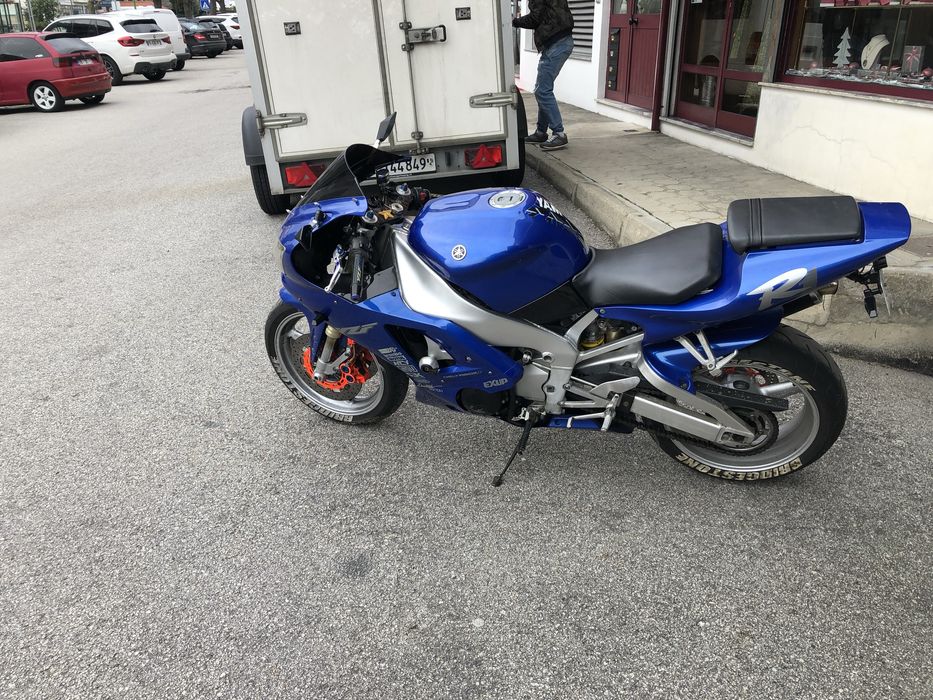 Yamaha YZF R1 - 1999