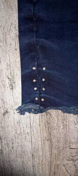 Spodnie jeansy r.152