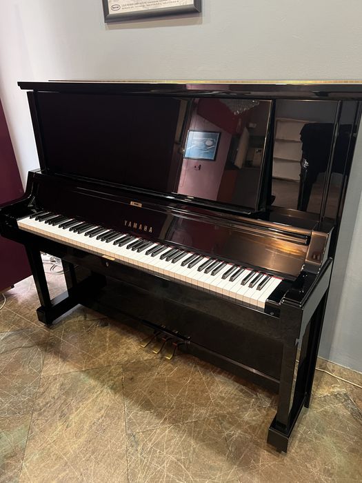 Piano yamaha modelo top premium yuxcomo novo