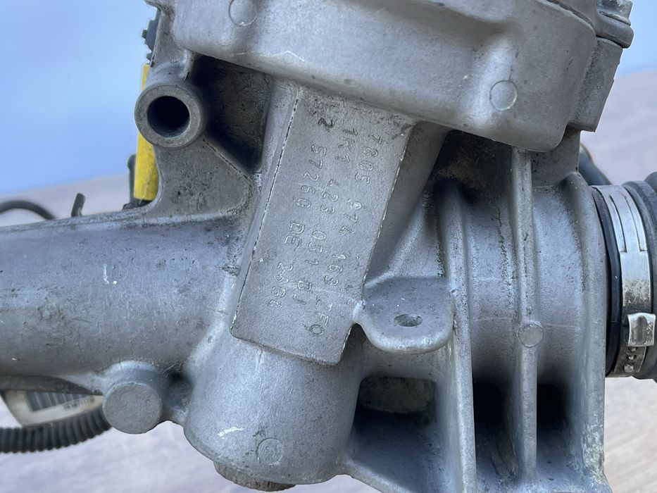 Рульова рейка VW Golf 5 VW Caddy VW Passat B6 VW Touran VW Golf plus