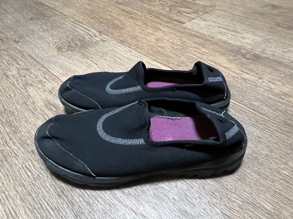 Кросівки сліпони мокасини кеди легкі Skechers