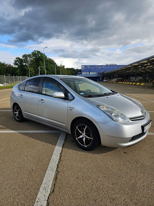 Toyota Prius Bezwypadkowy | Oryginalny przebieg | Świeżo po opłatach