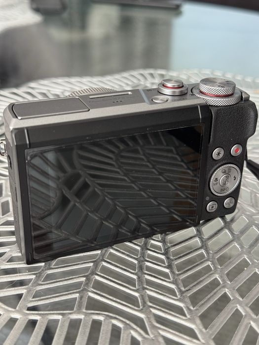 Canon powershot g7x mark iii