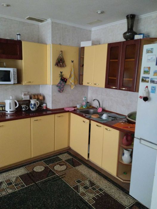 Аренда  3 комнатной квартиры .