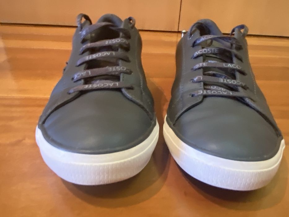 Sapatilhas Lacoste cinza