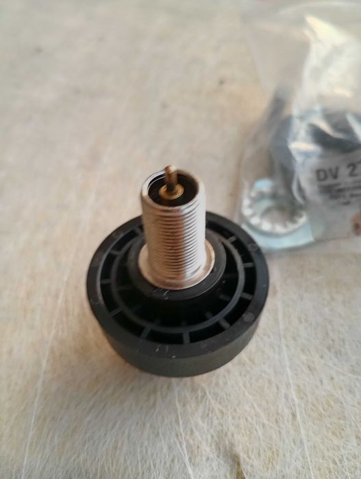 Adapter antenowy DV-27/PL