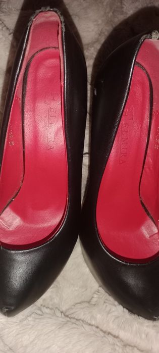 Віддам жіночі туфлі