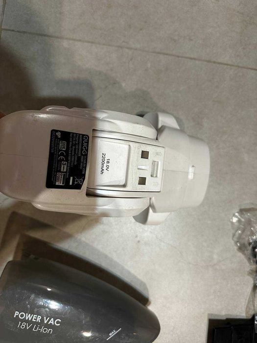 Автомобільний пилосмок на акумуляторі