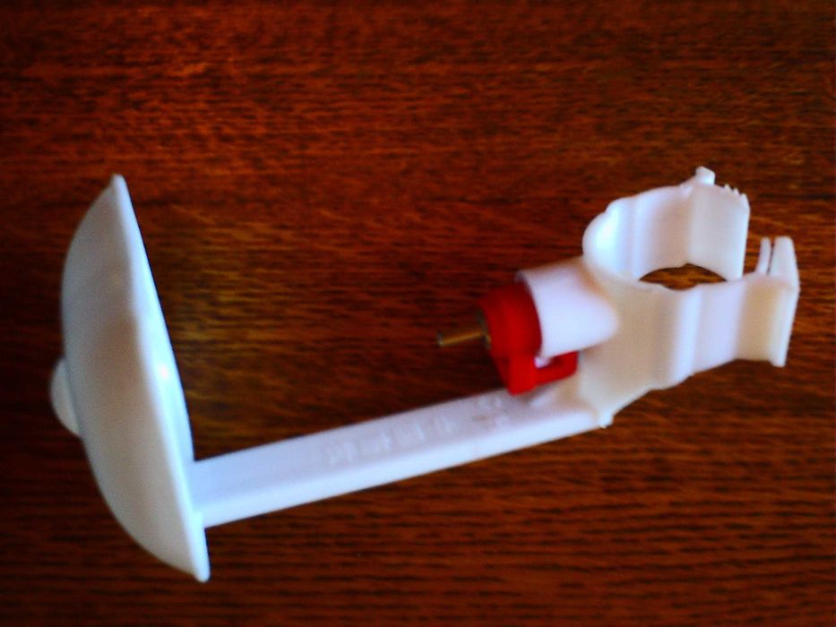 Поїлка ніпельна модульна