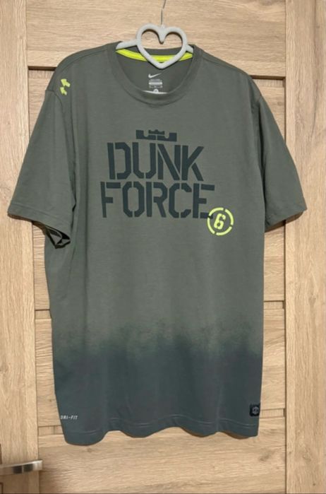 T-shirt Nike XL khaki Dunk Force 6