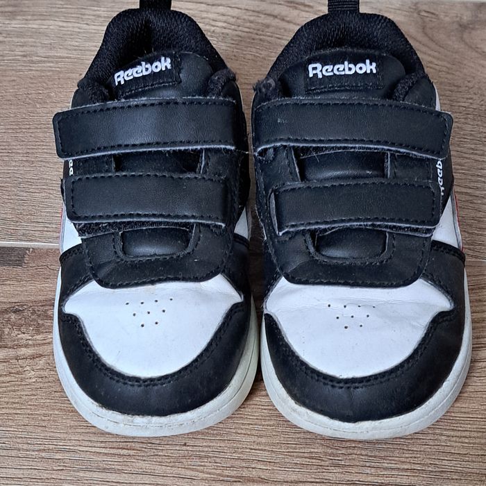 Buty sportowe adidasy reebok rozmiar  25,5 chłopiec