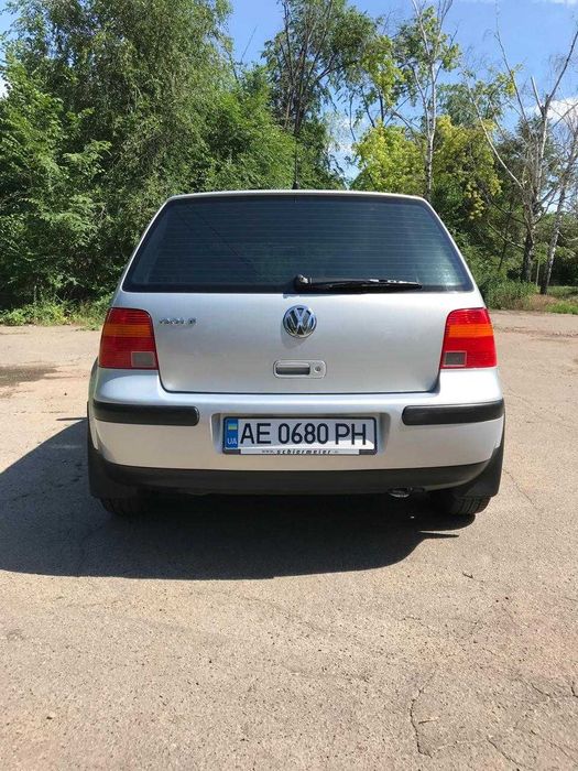 Volkswagen Golf 1999