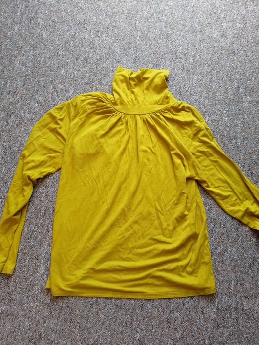 Musztardowy / żółty golf