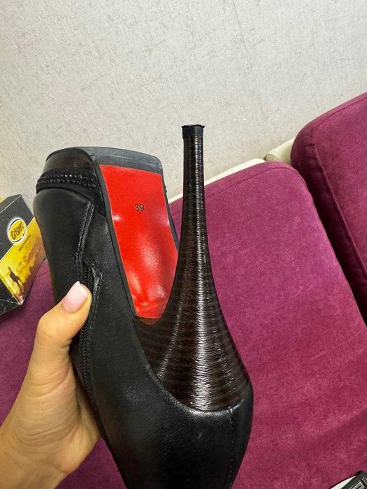 продам чоботи жіночі