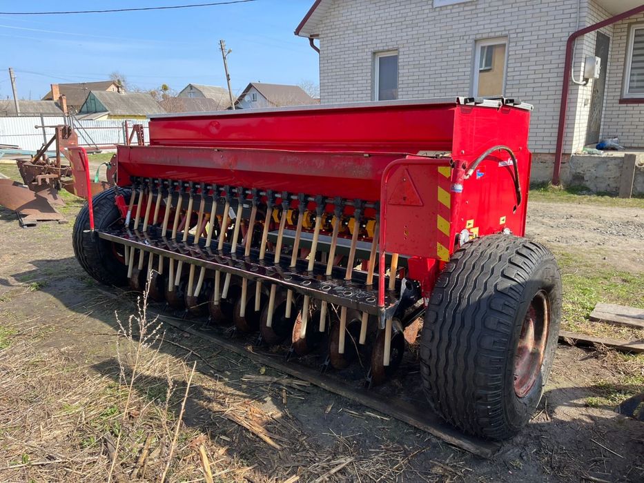 Сівалка дискова причіпна навісна Simulta 2.5 м з міндобривом сошникова