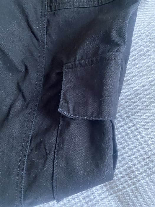 Czarne szerokie spodnie z kieszeniami House