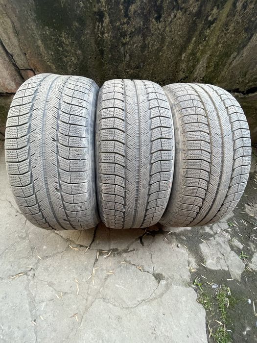 Зимова резина Michelin 255/50 R19