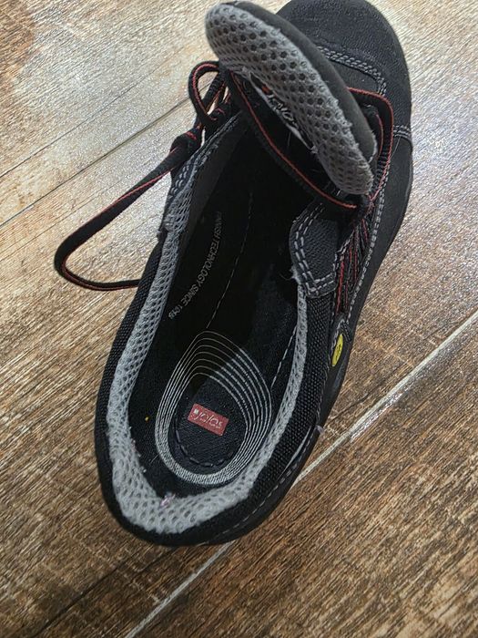 Męskie buty zimowe / trapery UNCLE SAM – Rozmiar 43 – Ocieplane futerk