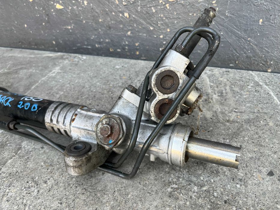 Рульова рейка Subaru Outback Legacy 4