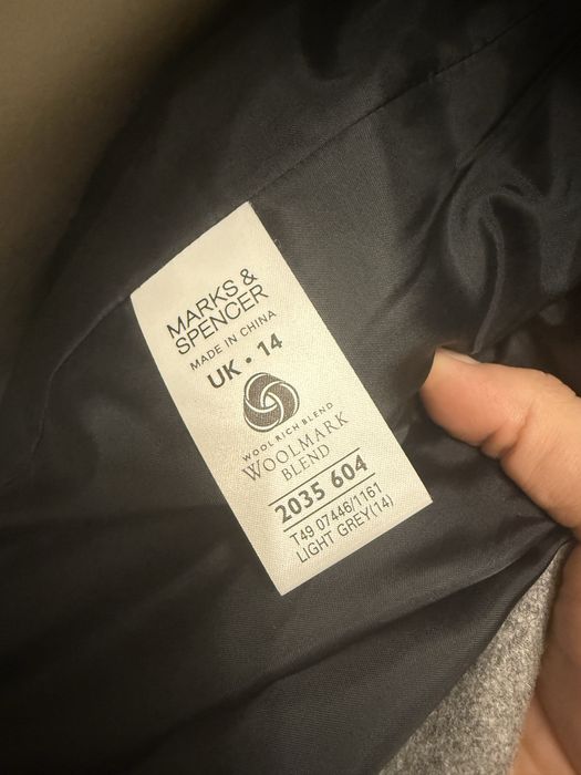 Пальто. У складі вовна