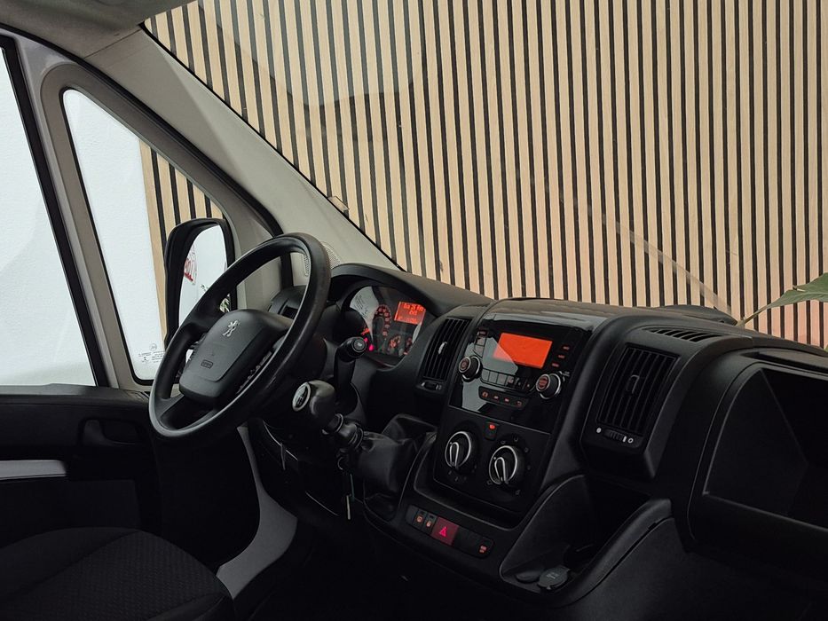 Peugeot Boxer 2.2HDI L1H1 - 110.000KM | GARANTIA | NACIONAL