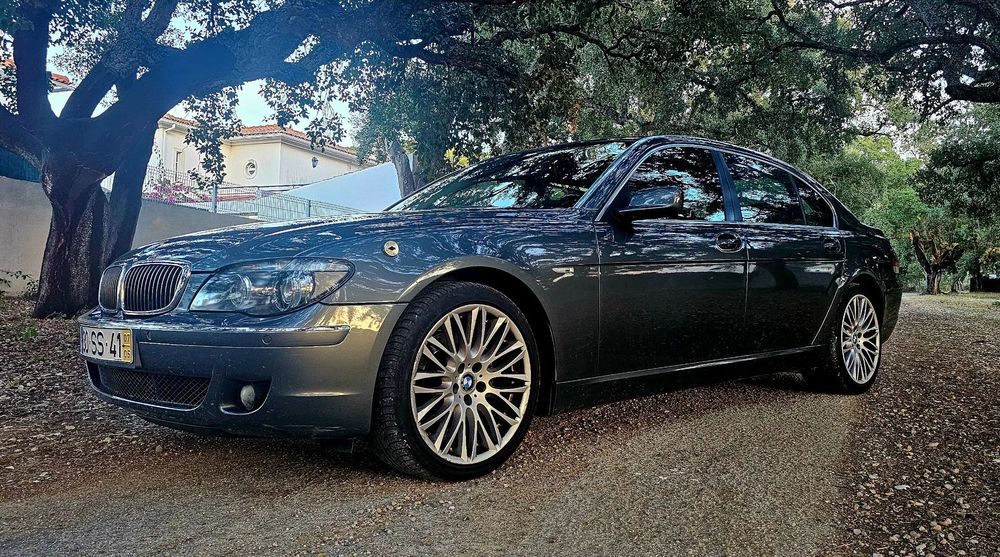 BMW 740 Li foto 4