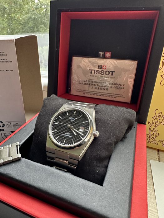ГОДИННИК TISSOT PRX 40MM T137.407.11.051.00