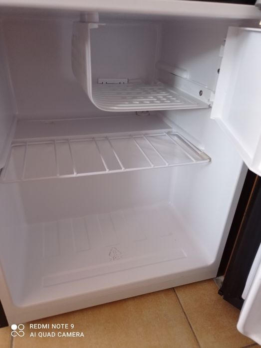 Mini lodówka wdobrym stanie