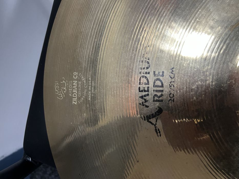 Zildjian Avedis Medium Ride 20