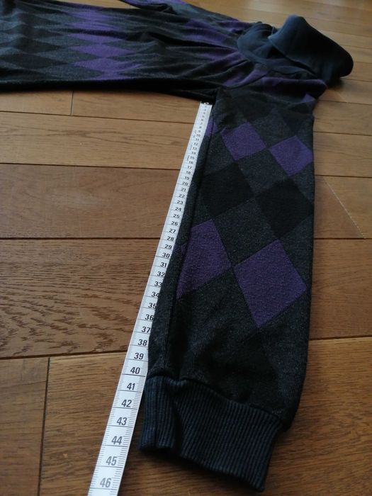 Długi sweter-sukienka z golfem