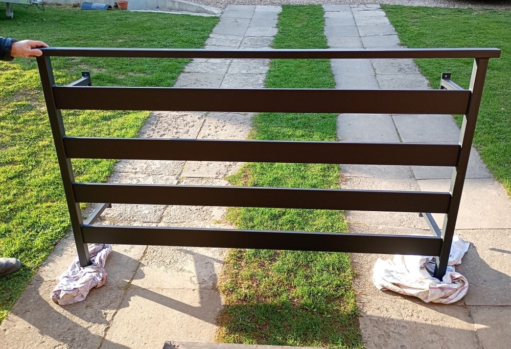 Balustrada francuska pionowa pozioma stal ocynk loft