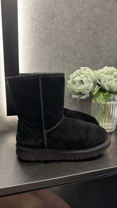 Ugg Classic 38 ( 24.5 см) оригінал
