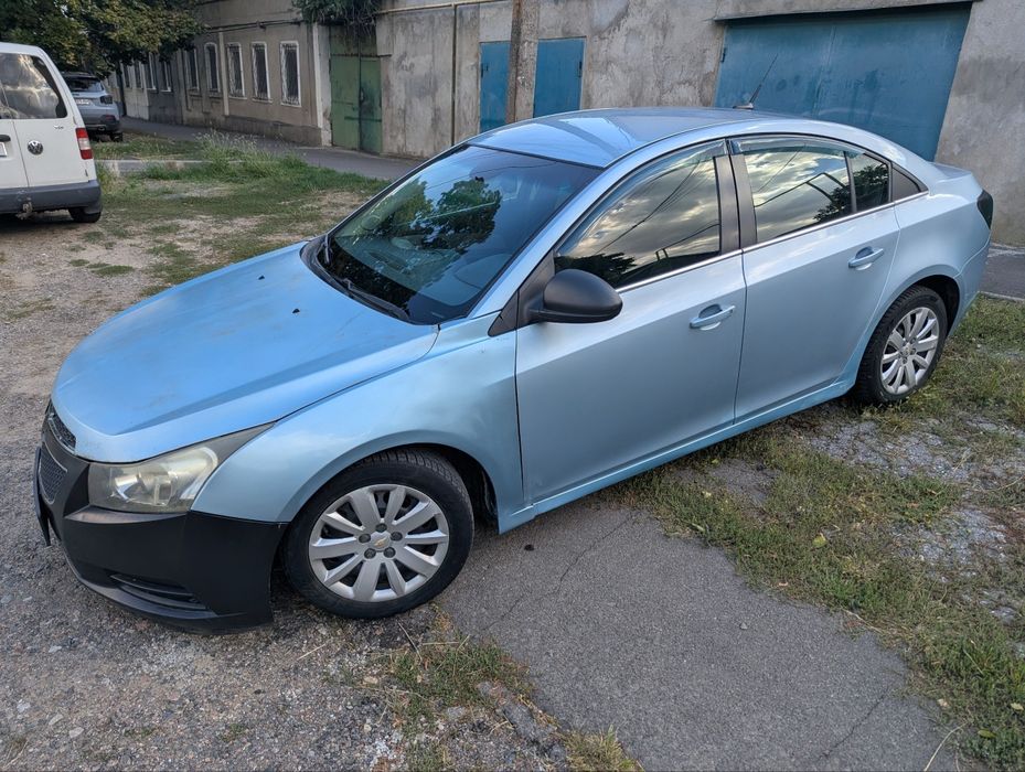 Шевроле Круз, Chevrolet Cruze