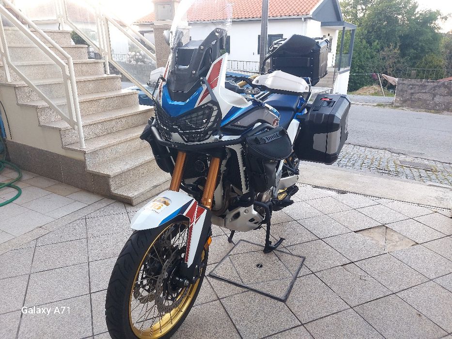 Africa Twin 1100 Adventure Sports DCT 2023 - Imaculada e muitos Extras
