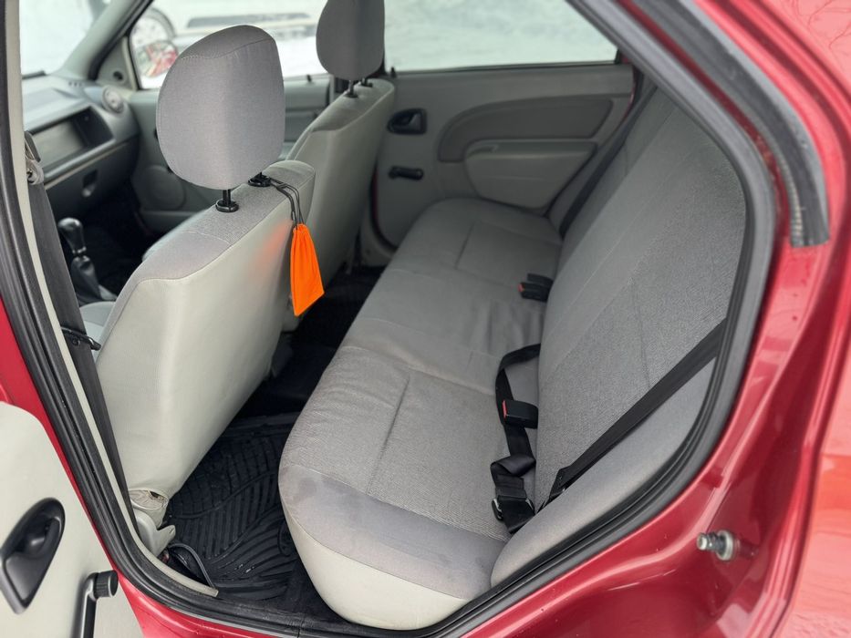 Продам Дачия Логан 1,5 дизель