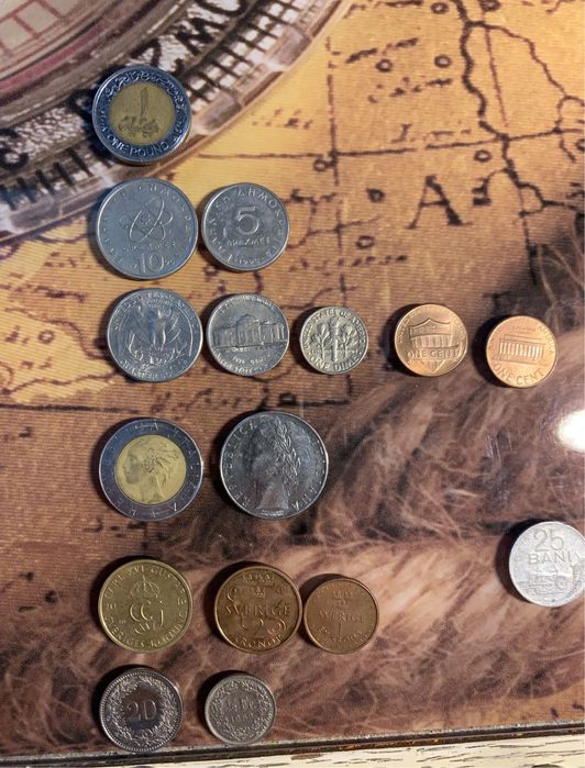Монети різних країн світу
