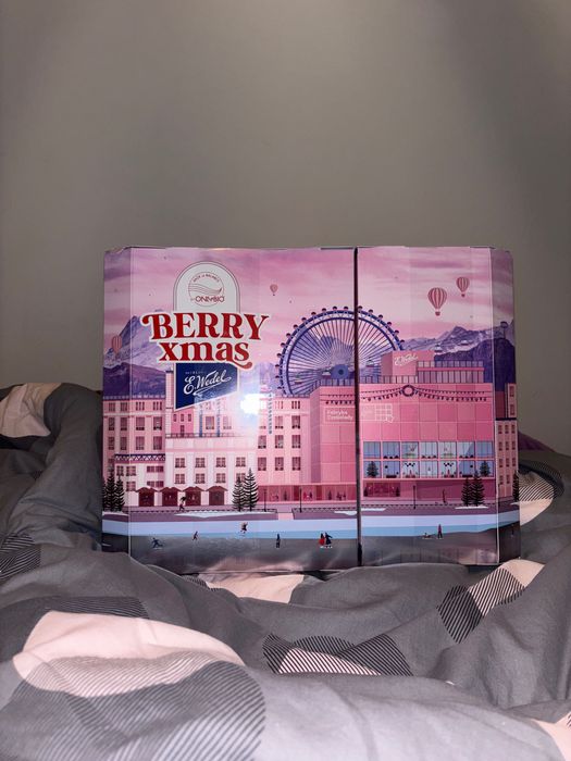 Kalendarz adwentowy Berry Xmas