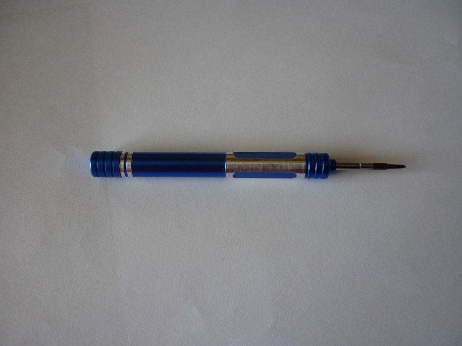 Отвертка-трилистник  для ремонту iPhone BK338 Y0 0.6 x 30 мм