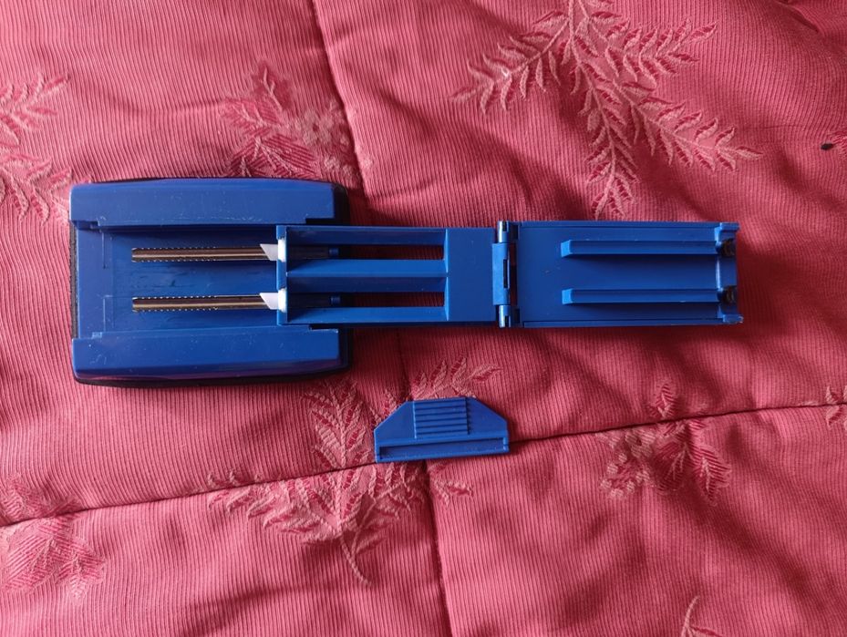 Caixa para fazer 2 cigarros de cada vez