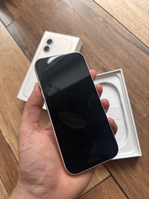 Iphone 17 256 stan idealny Gwarancja
