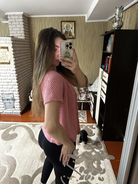 Неймовірний рожевий з урокоченим рукавом желет