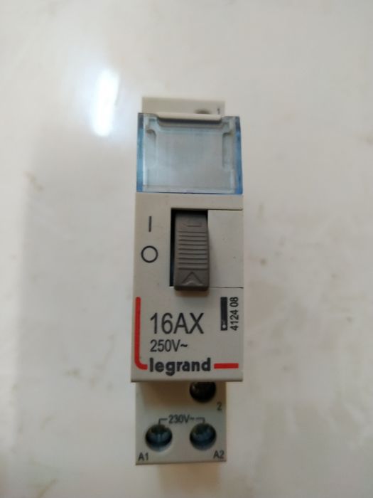 Імпульсне реле легранд 16а 250v