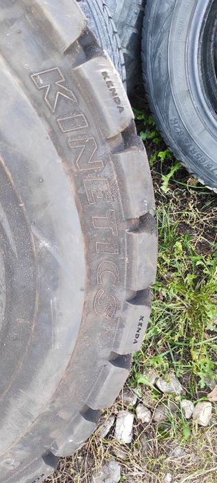 Шини 8.25r15 для причіпа, навантажувача.
