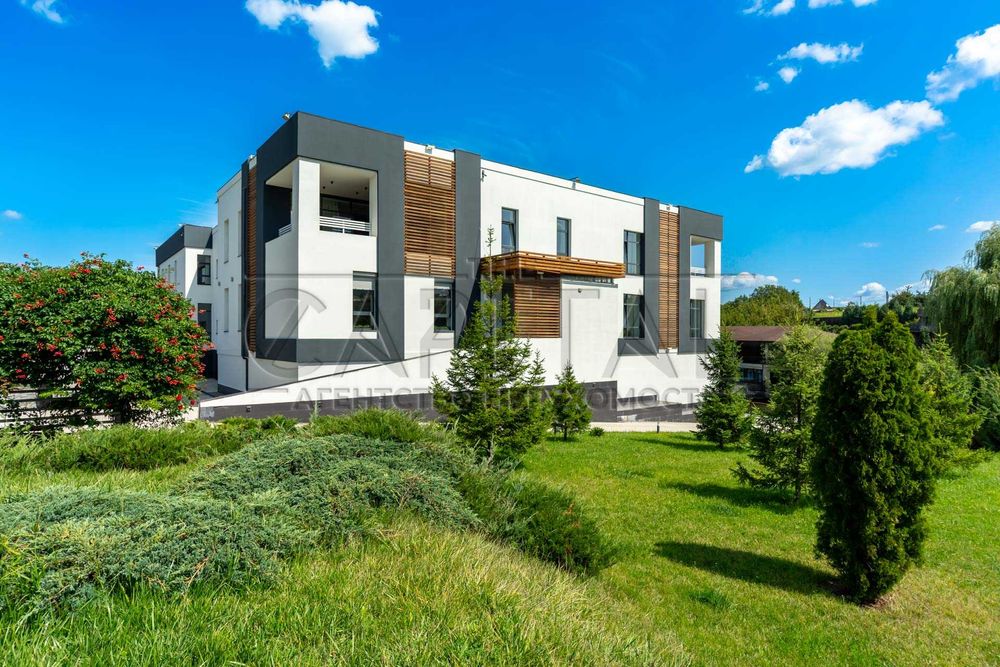 Ексклюзивна  VIP Резиденція свій парк, озеро, Обухівський район