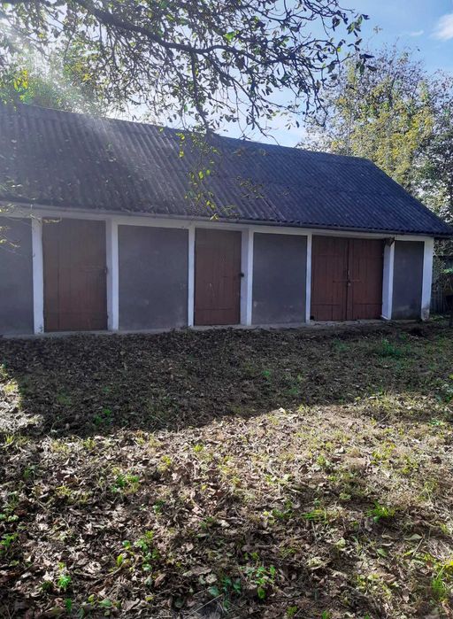 Будинок у селі Підлісний Мукарів