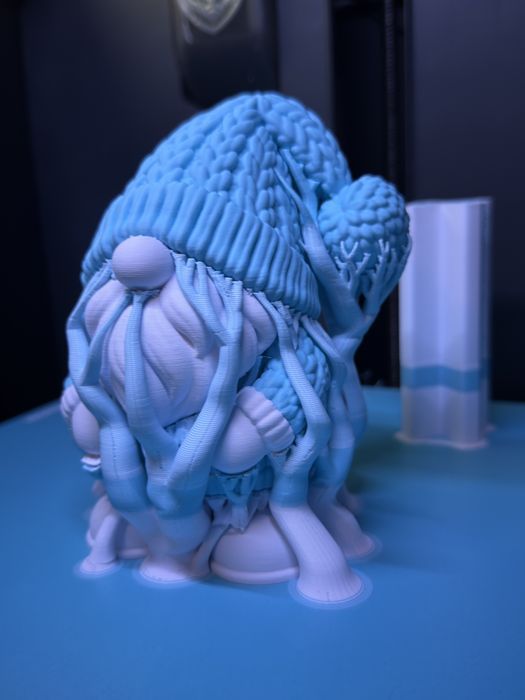 Gnome de Natal com chapéu de tricô