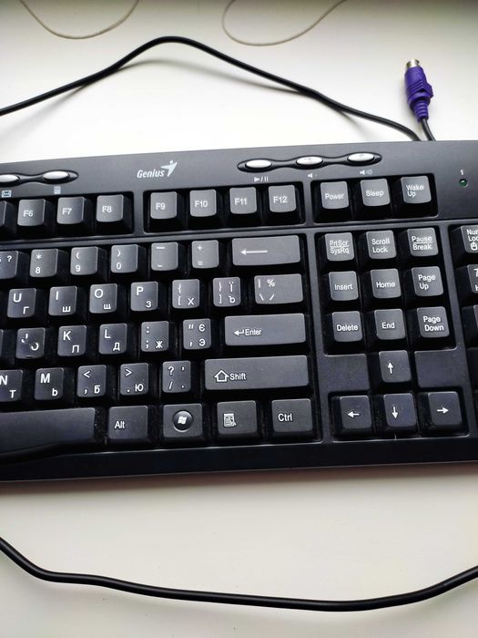 Клавіатура Genius