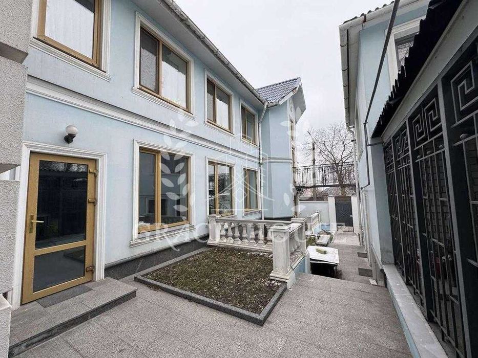 Продаж будинку 460м з басейном на Печерську Звіринецька 7 соток Печерський район поруч Ботанічний сад будинок в центрі Києва